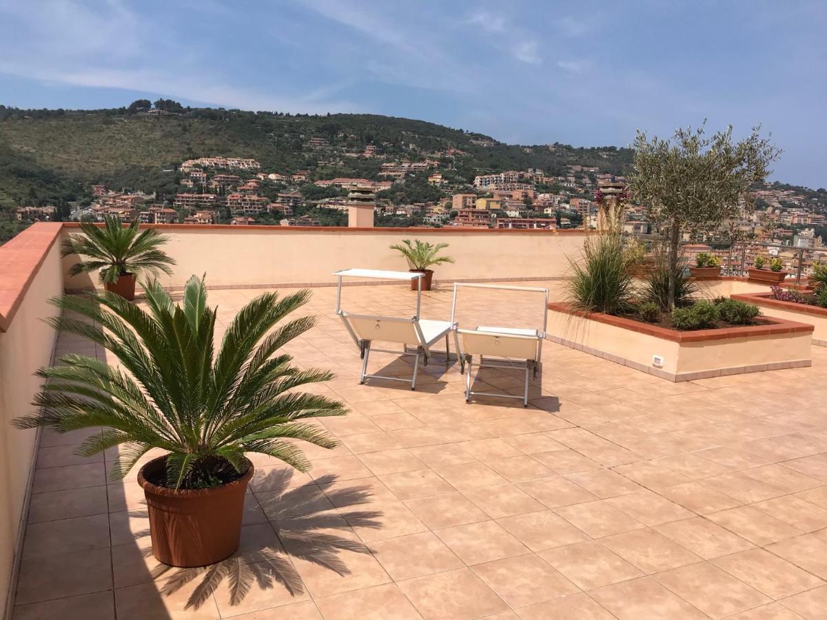 Appartamento Alfea Porto Santo Stefano  Buitenkant foto