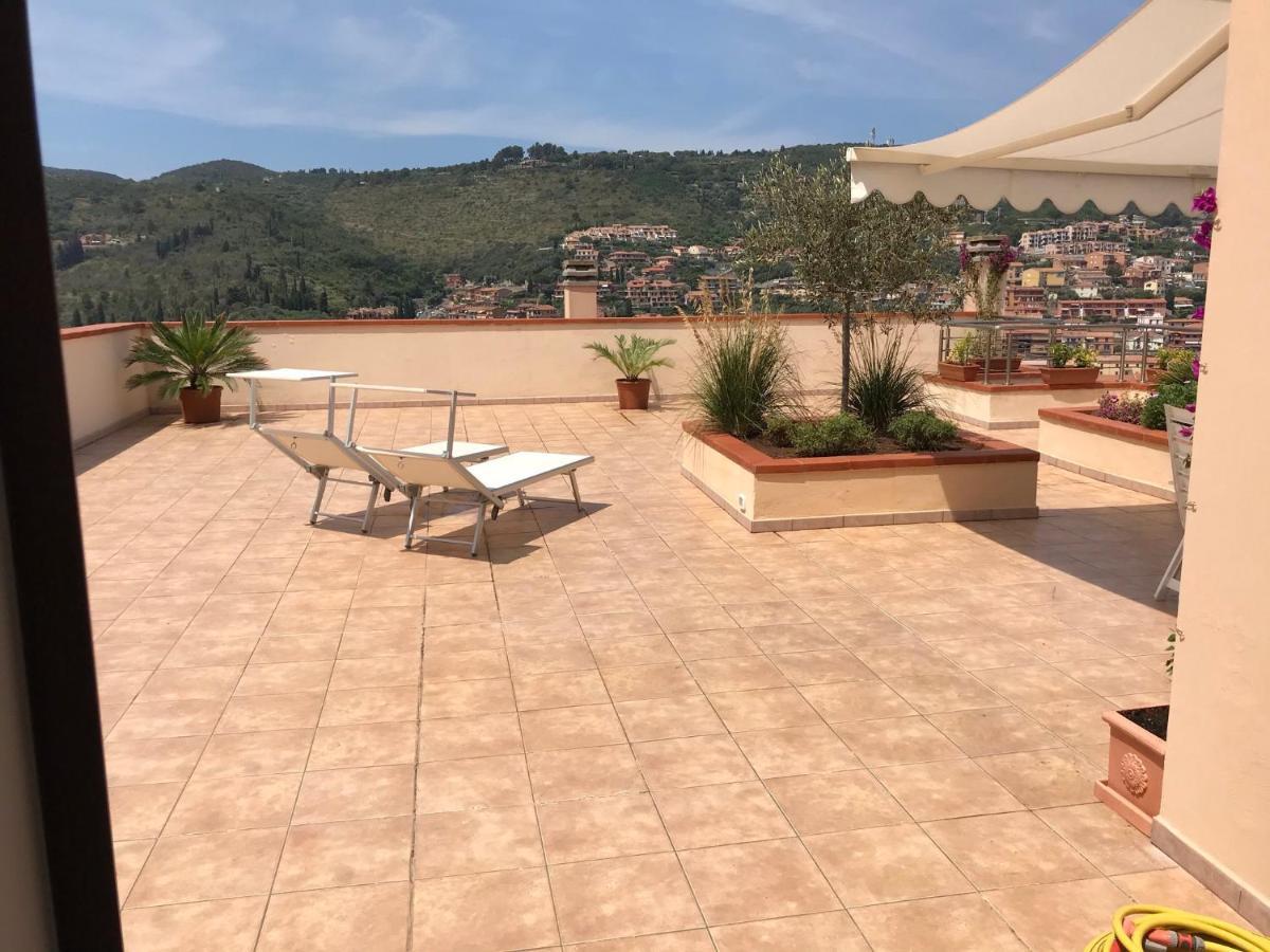 Appartamento Alfea Porto Santo Stefano  Buitenkant foto